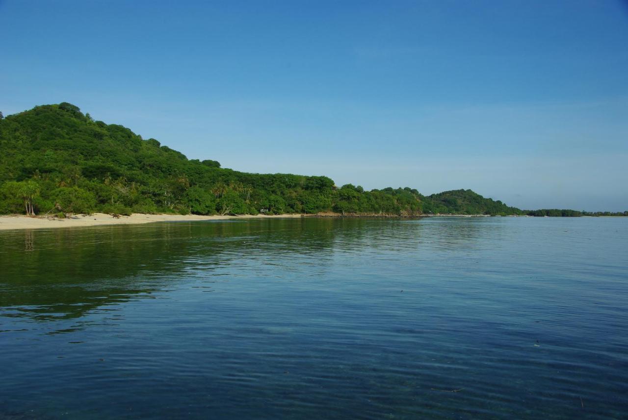 The High Dive Gili Gede By Ultimate Resorts Exterior foto