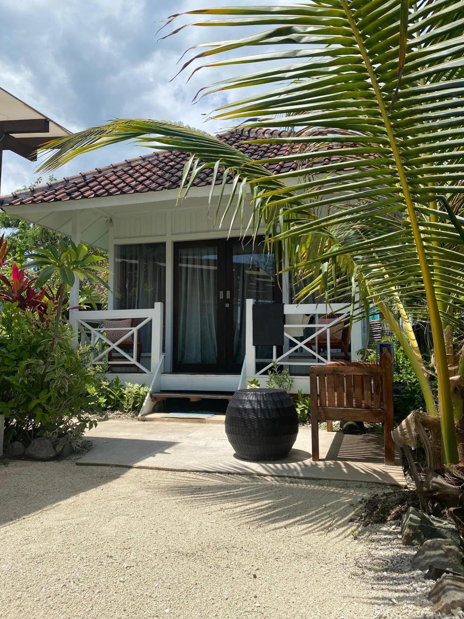 The High Dive Gili Gede By Ultimate Resorts Exterior foto